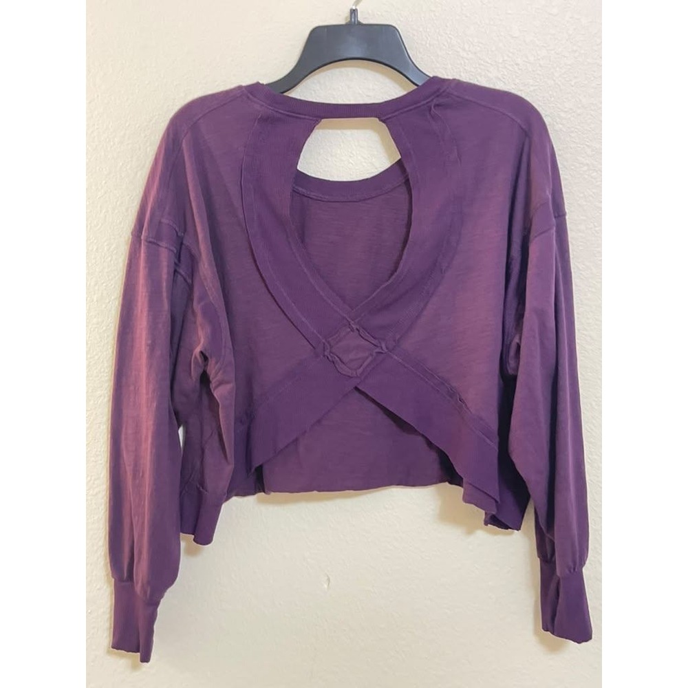 Purple Open Back Long Sleeve Cropped Top Women Small Relaxed Fit Raw Hem